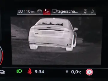 A8L 60 TFSIe lang ALL-BLACK CARBON UNIKAT UPE190