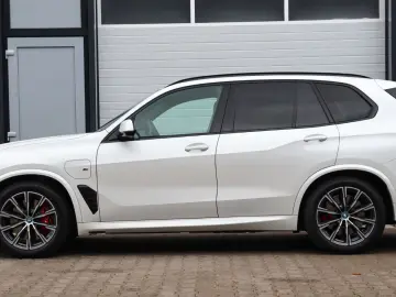 X5 50e xDrive M Sport Pro. Sitzebeluft. H K Pano