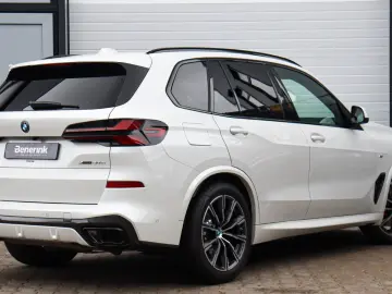 X5 50e xDrive M Sport Pro. Sitzebeluft. H K Pano