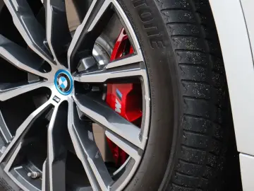 X5 50e xDrive M Sport Pro. Sitzebeluft. H K Pano