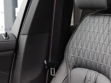 X5 50e xDrive M Sport Pro. Sitzebeluft. H K Pano