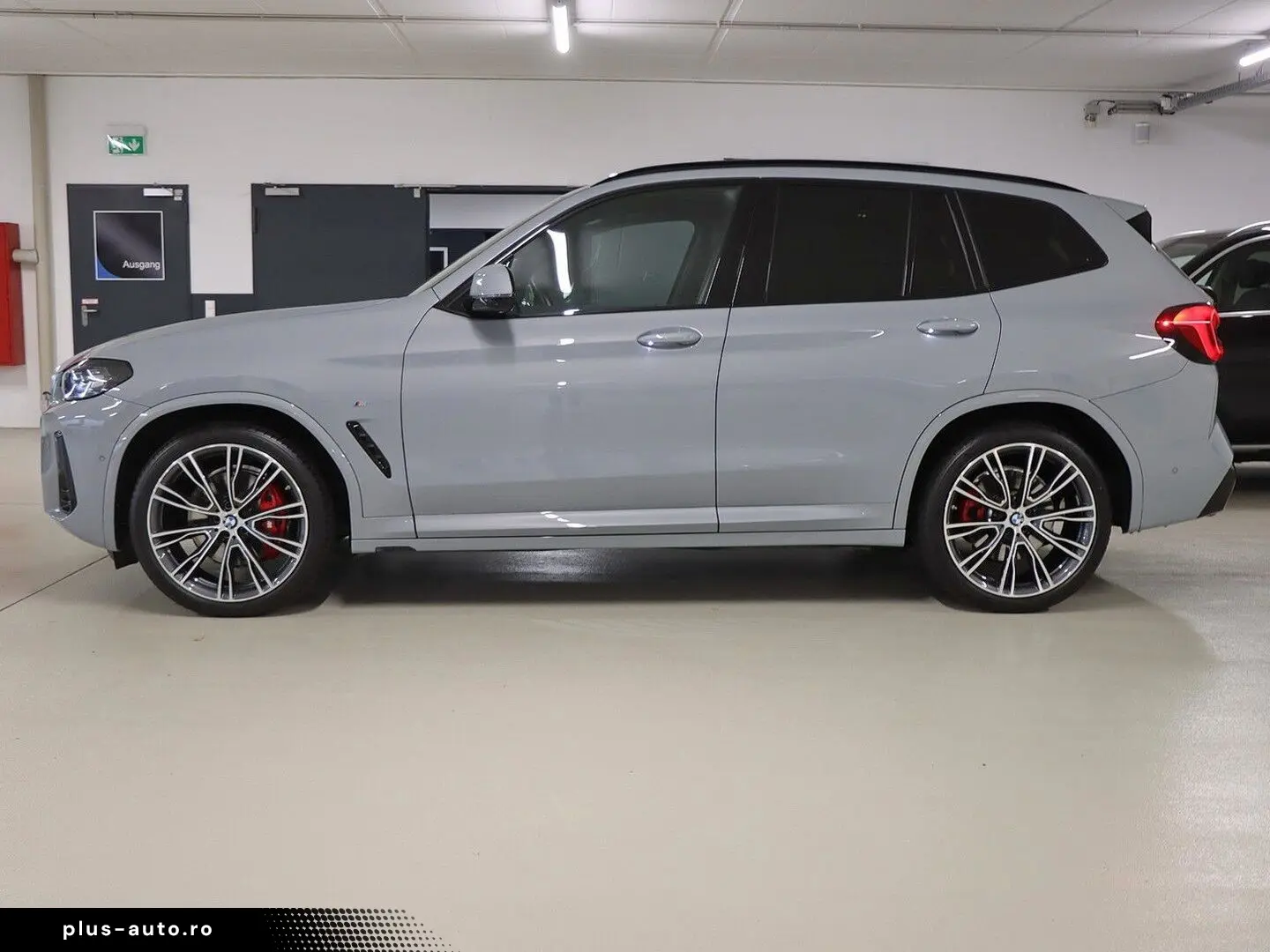 X3 xDrive30d M Sportpaket   21  BMW Individual