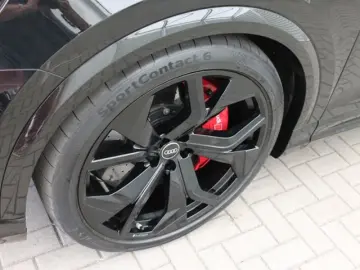 RSQ8 4.0 TFSI quattro MATRIX AHK B&O LEDER HUD K