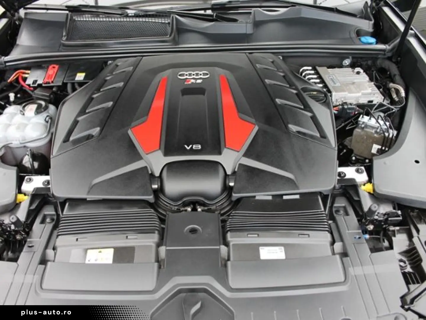 RSQ8 4.0 TFSI quattro MATRIX AHK B&O LEDER HUD K