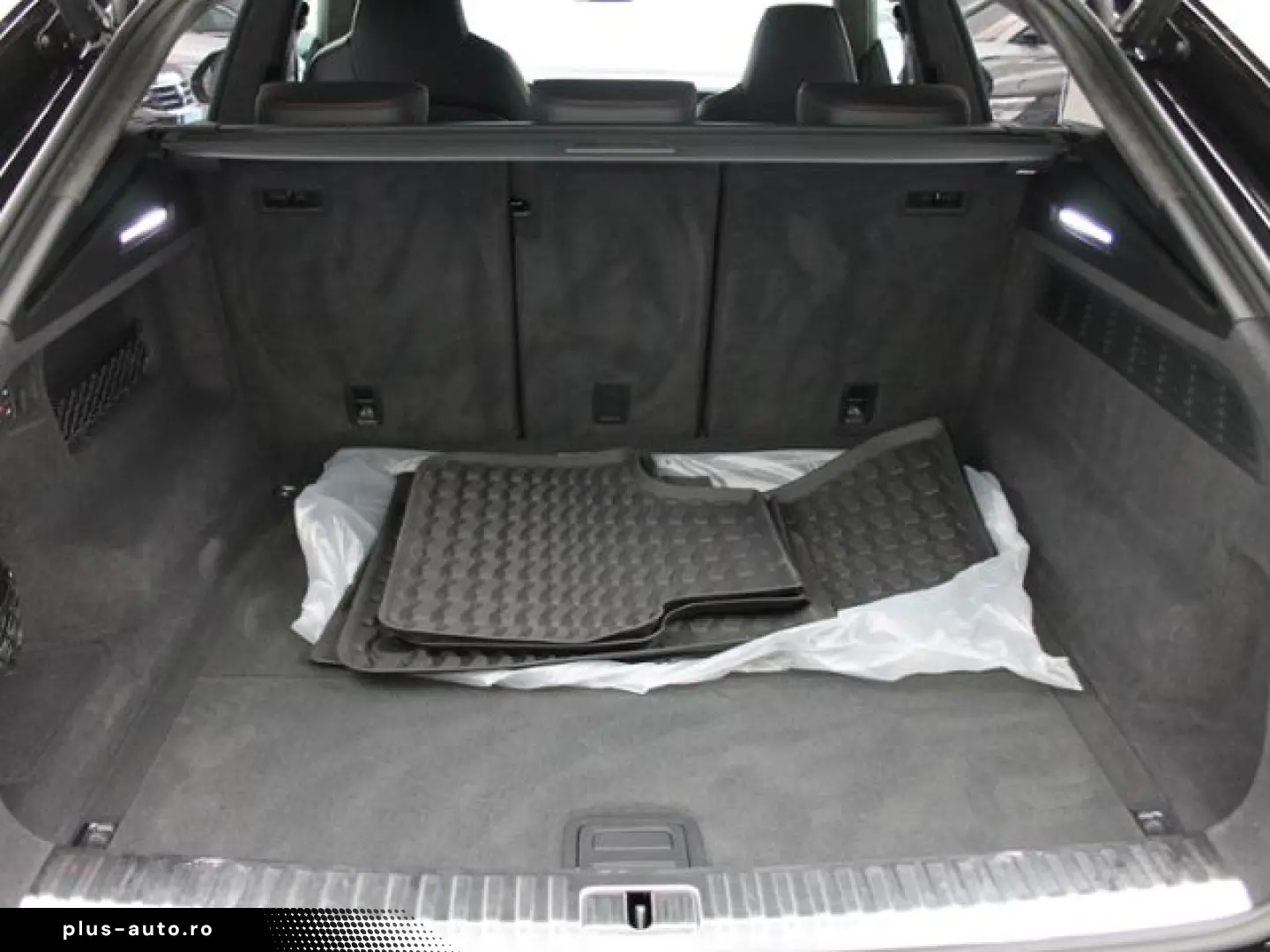 RSQ8 4.0 TFSI quattro MATRIX AHK B&O LEDER HUD K