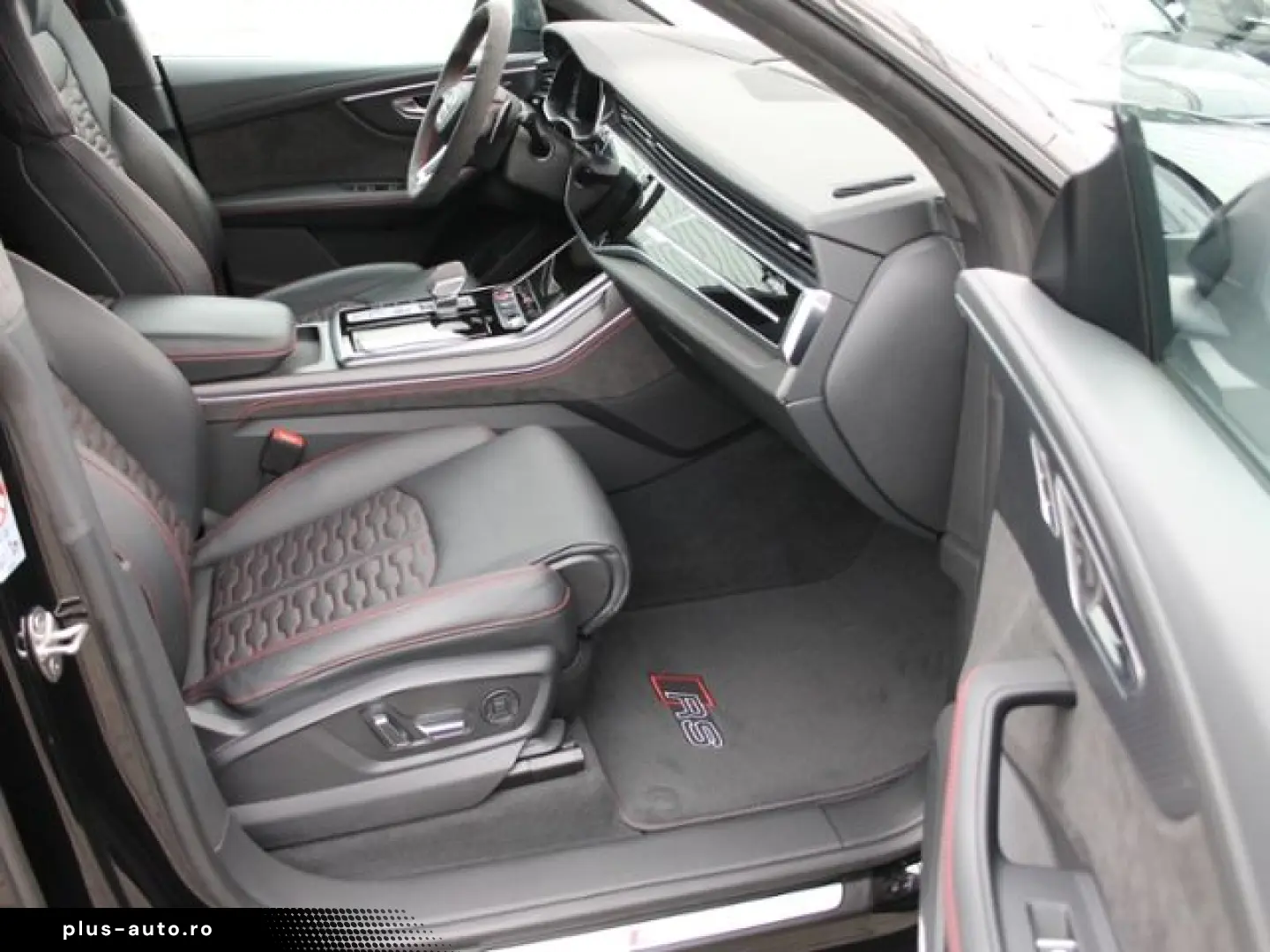 RSQ8 4.0 TFSI quattro MATRIX AHK B&O LEDER HUD K