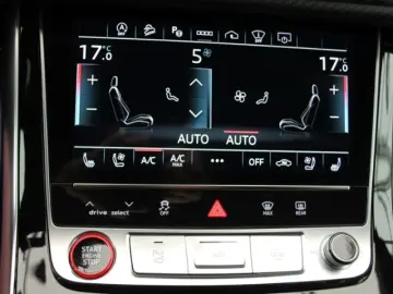 RSQ8 4.0 TFSI quattro MATRIX AHK B&O LEDER HUD K