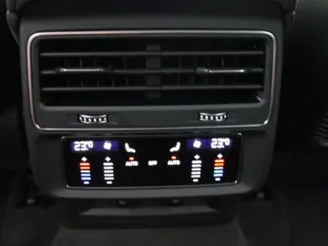 RSQ8 4.0 TFSI quattro MATRIX AHK B&O LEDER HUD K