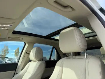GLE 450 4M  AMG AIRM STHZ SITZKL 360  PANO AHK