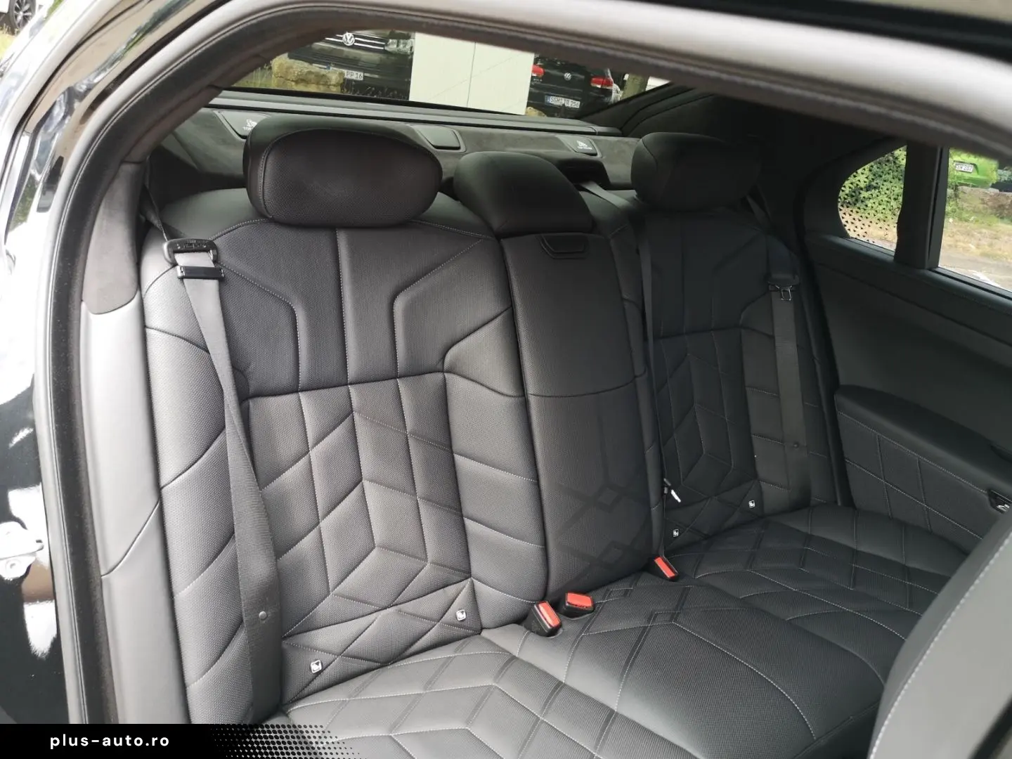 740 d xDrive HUD Luftfederung Leder Panorama