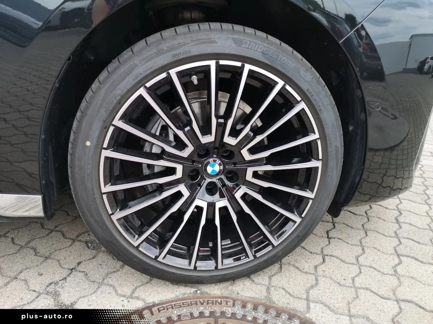 740 d xDrive HUD Luftfederung Leder Panorama