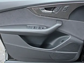 SQ8 TFSI qu competition plus BLACK LUFT B&O 360