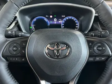 Corolla Cross Hybrid 1.8