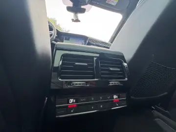 Touareg 3.0 TDI 4Motion R-Line PANO AIR STHZG