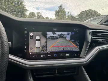 Touareg 3.0 TDI 4Motion R-Line PANO AIR STHZG