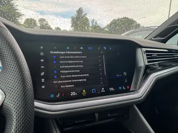 Touareg 3.0 TDI 4Motion R-Line PANO AIR STHZG