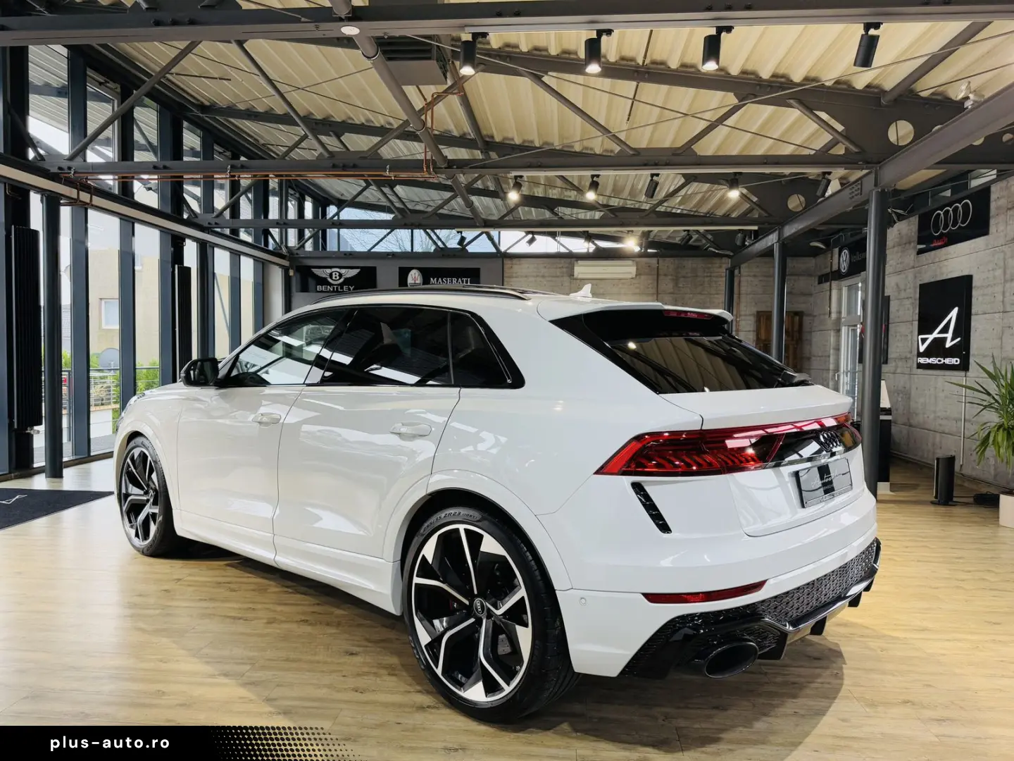 RSQ8 4.0 TFSI quattro PANO 360  AHK HEADUP B&O