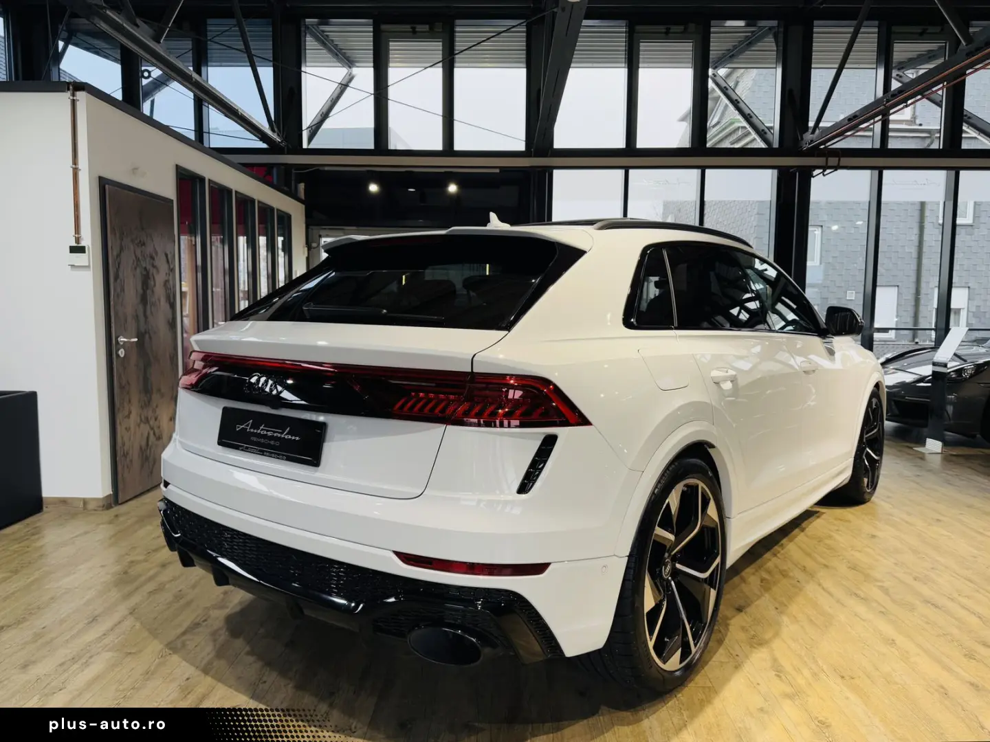 RSQ8 4.0 TFSI quattro PANO 360  AHK HEADUP B&O