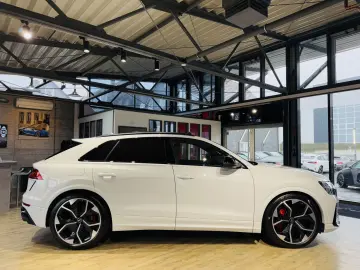 RSQ8 4.0 TFSI quattro PANO 360  AHK HEADUP B&O