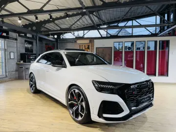 RSQ8 4.0 TFSI quattro PANO 360  AHK HEADUP B&O
