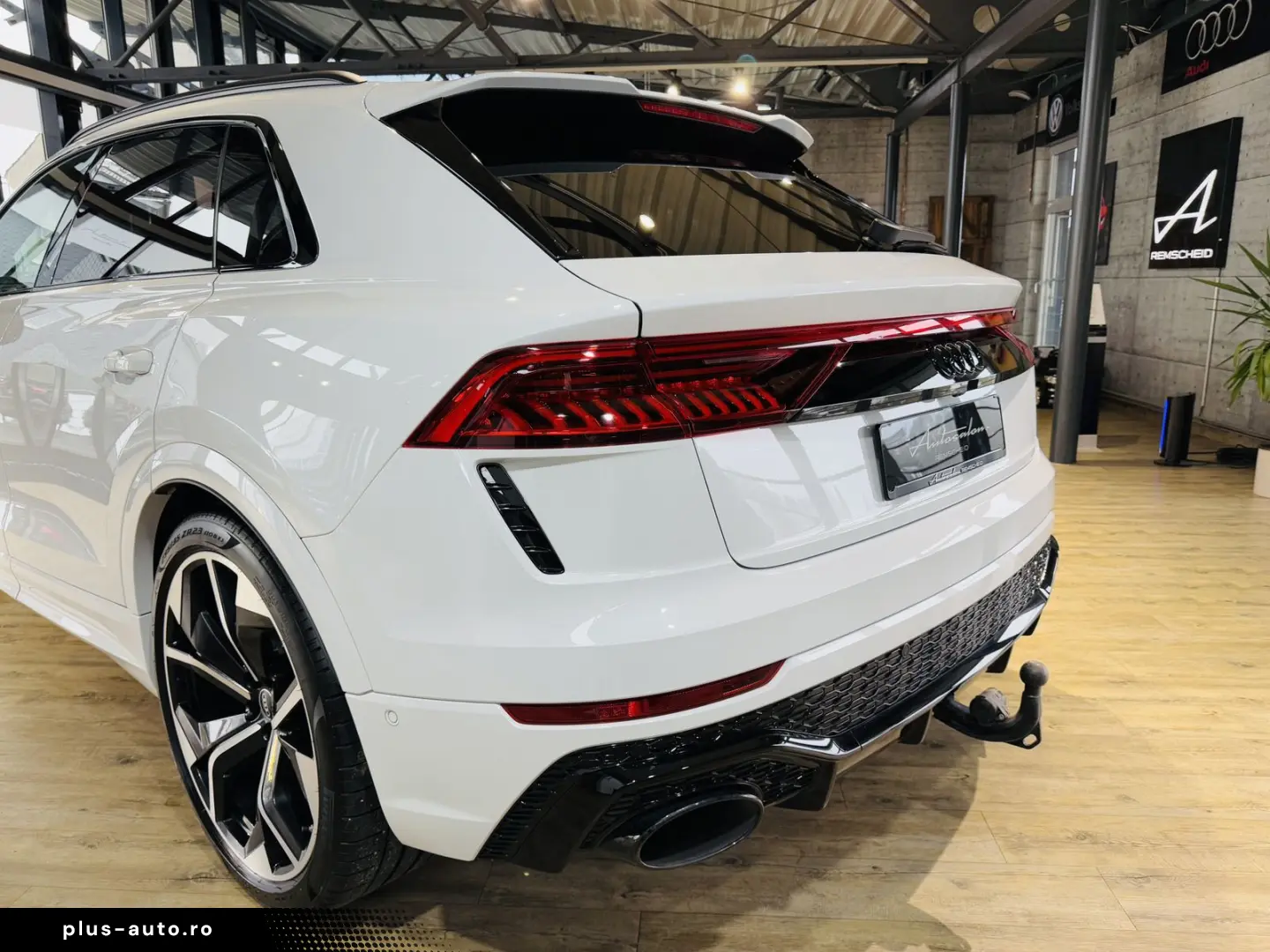 RSQ8 4.0 TFSI quattro PANO 360  AHK HEADUP B&O