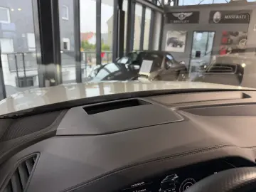 RSQ8 4.0 TFSI quattro PANO 360  AHK HEADUP B&O