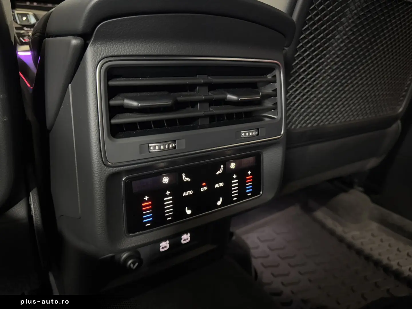 RSQ8 4.0 TFSI quattro PANO 360  AHK HEADUP B&O