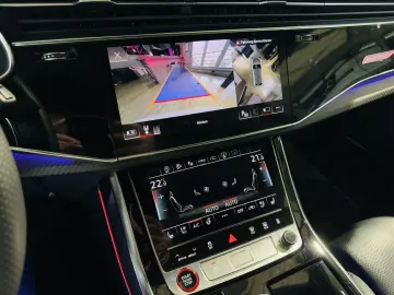 RSQ8 4.0 TFSI quattro PANO 360  AHK HEADUP B&O