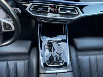 X7 xDrive 40 d M Sport Inno 6-Sitzer Sitzkli H&K