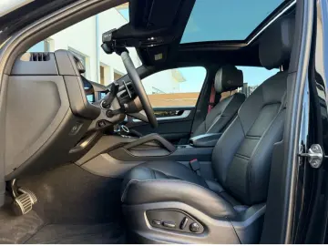 Cayenne E-Hybrid  Matrix Sportabgas 360  22Zoll