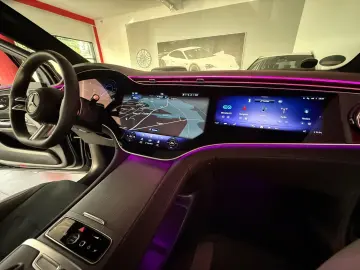 EQE SUV 350 4M AMG-Line Hyperscreen 22'' BF Disp