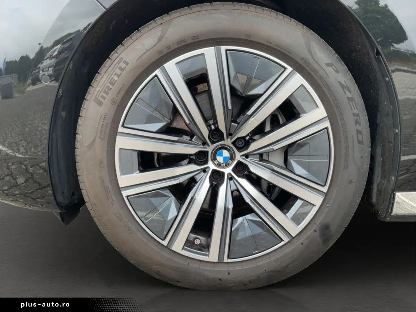 740d xDrive LED PANO 360  AKTIVSITZE ACC B&W 19