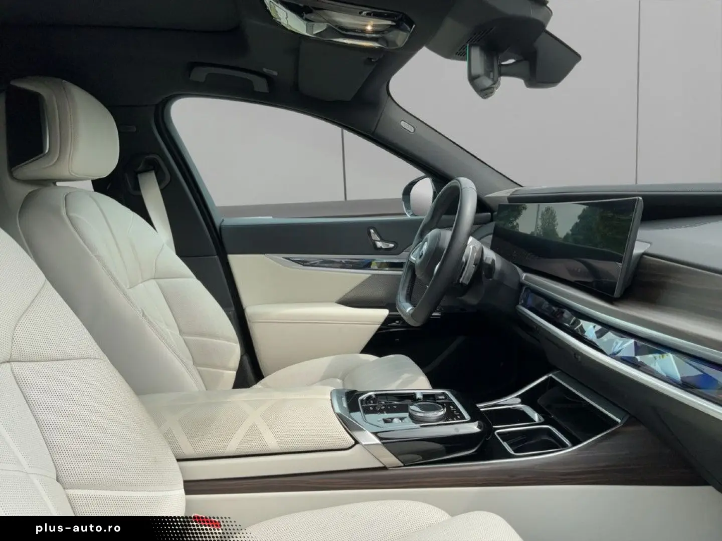 740d xDrive LED PANO 360  AKTIVSITZE ACC B&W 19