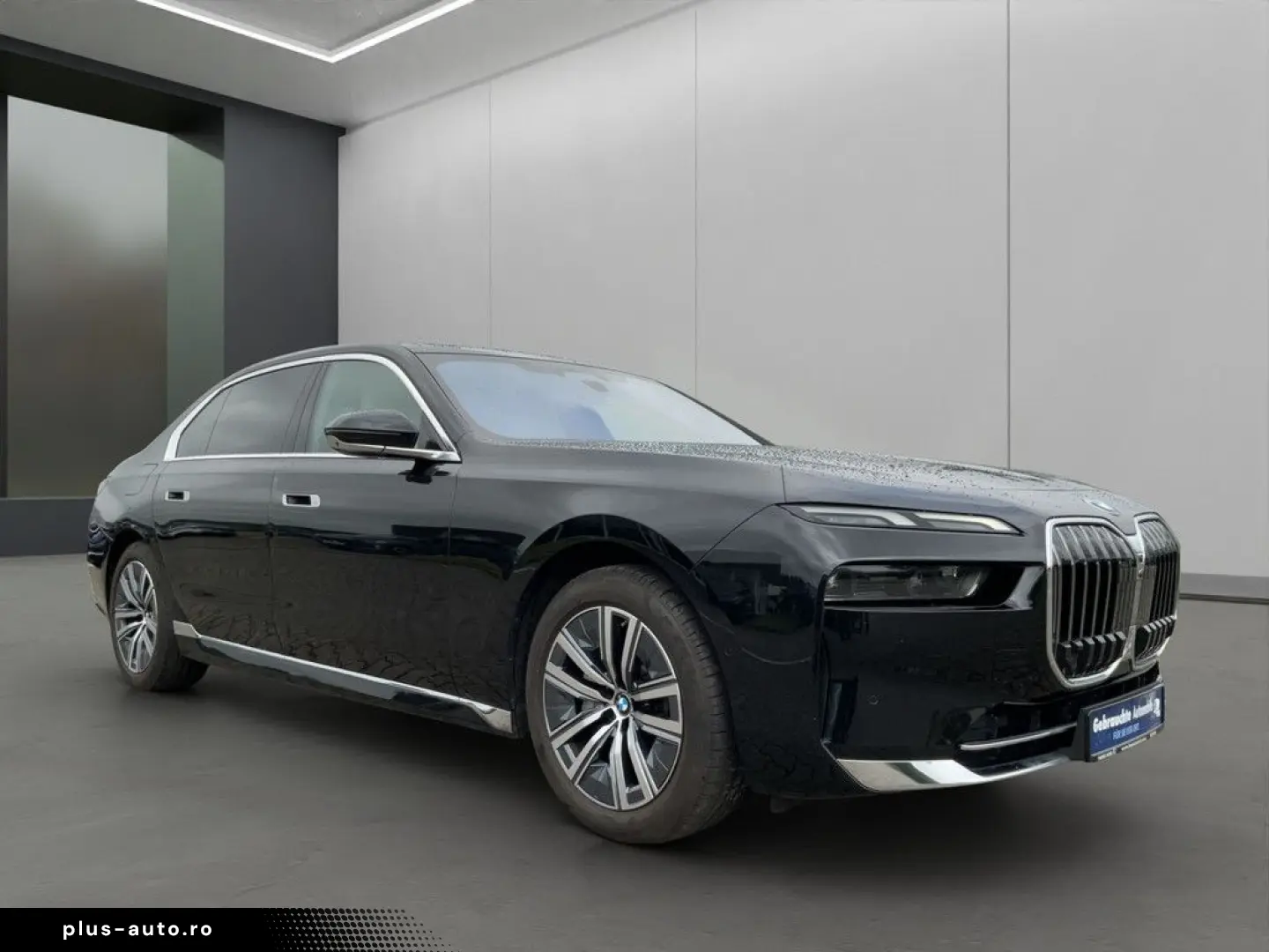 740d xDrive LED PANO 360  AKTIVSITZE ACC B&W 19