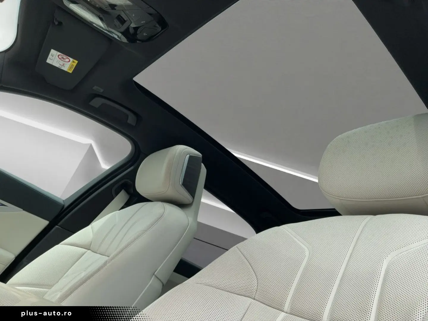 740d xDrive LED PANO 360  AKTIVSITZE ACC B&W 19