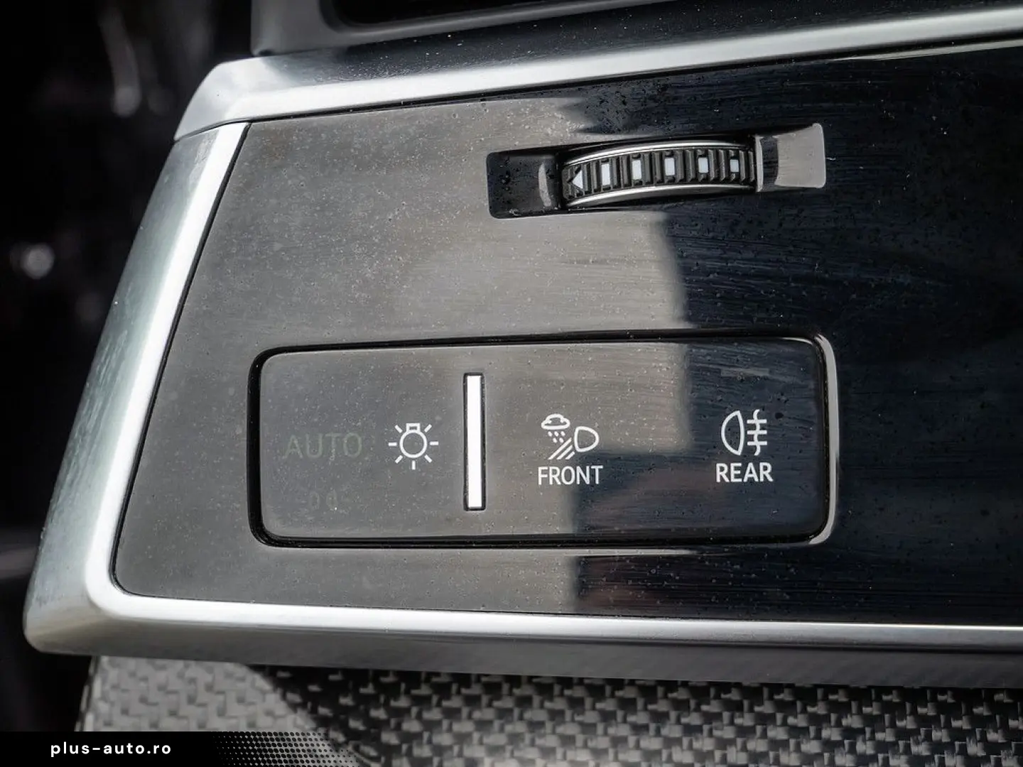 Q8 competition plus 50 TDI quattro MATRIX STANDH