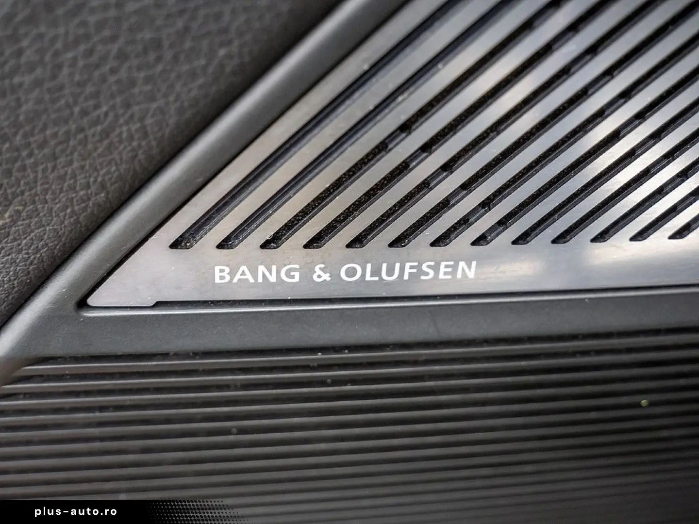 Q8 competition plus 50 TDI quattro MATRIX STANDH