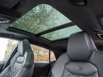 Q8 competition plus 50 TDI quattro MATRIX STANDH