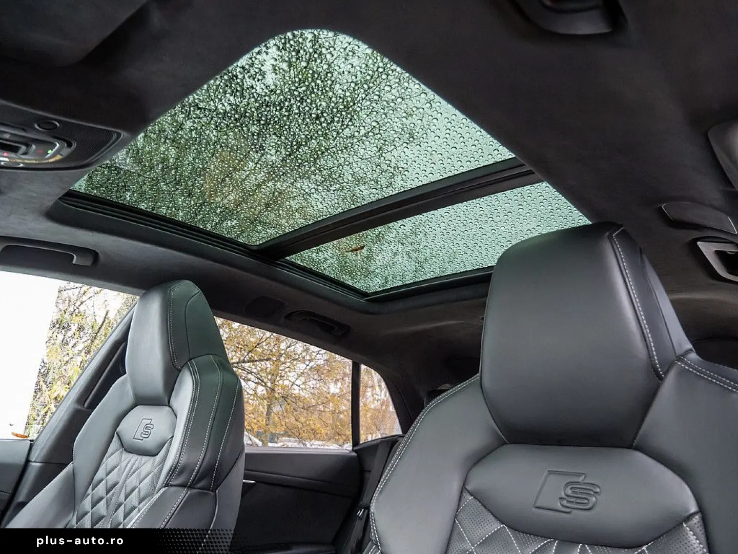 Q8 competition plus 50 TDI quattro MATRIX STANDH