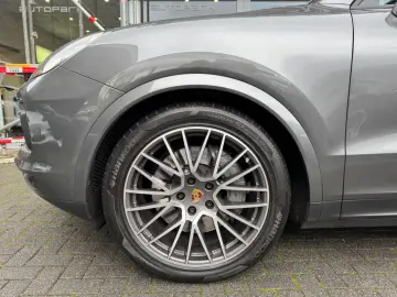 Cayenne S Pano BOSE Sport Chrono Luft 360  21