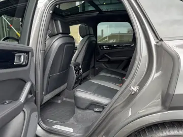 Cayenne S Pano BOSE Sport Chrono Luft 360  21