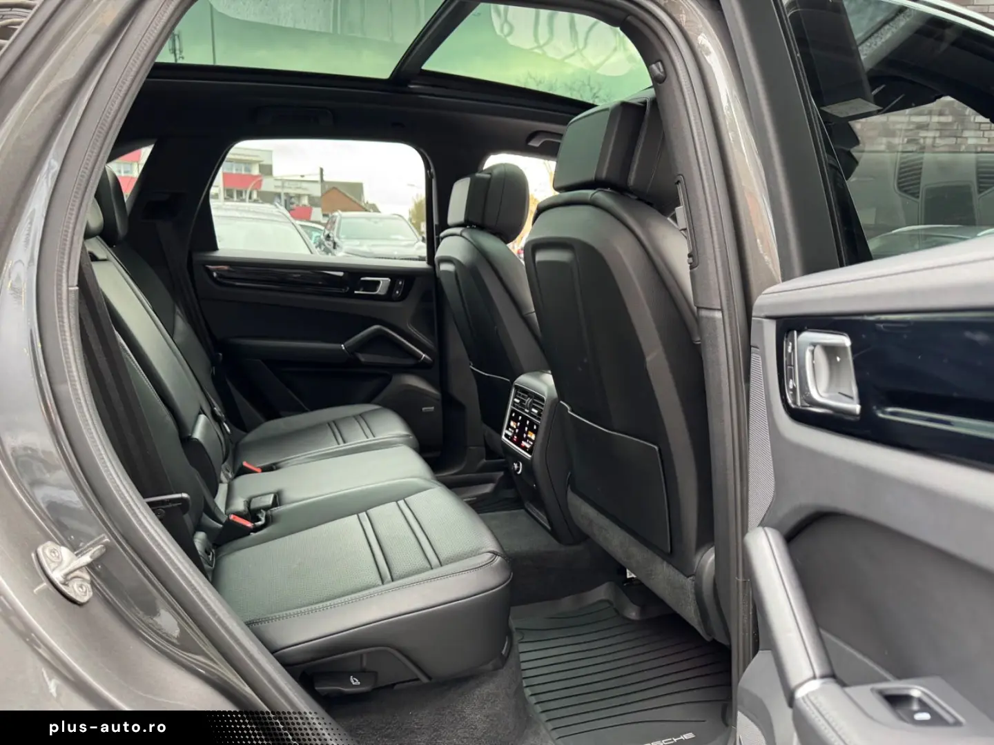 Cayenne S Pano BOSE Sport Chrono Luft 360  21