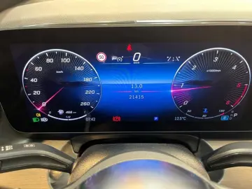 V 300 d   MBUX Navi STH Leder el.Schiebe Burmest