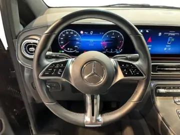 V 300 d   MBUX Navi STH Leder el.Schiebe Burmest