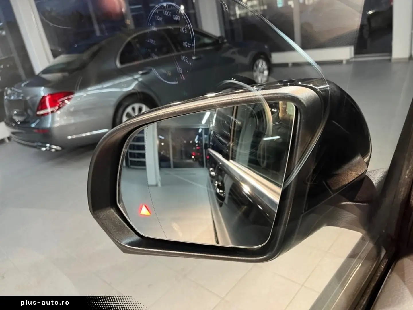 V 300 d   MBUX Navi STH Leder el.Schiebe Burmest