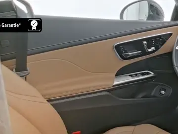 Mercedes-Benz CLE 200