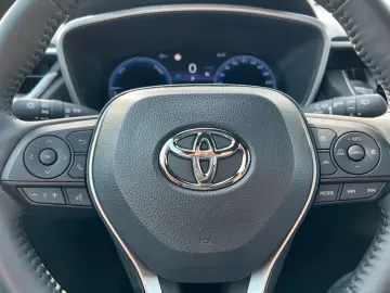 Corolla Cross Hybrid 1.8