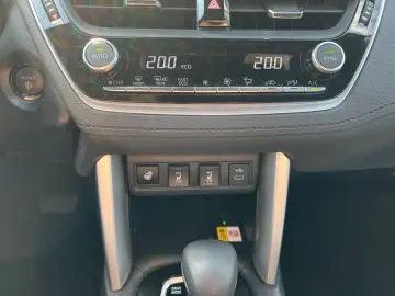 Corolla Cross Hybrid 1.8