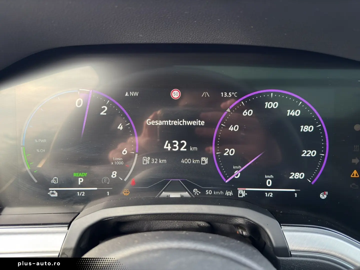 Touareg 3.0 TSI eHybrid ELEGANCE UPE104 LM21 PAN