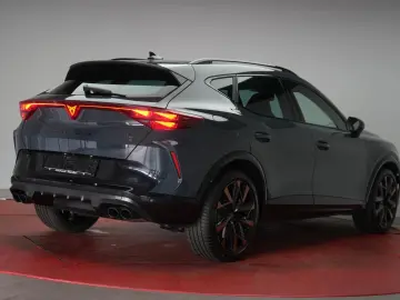 Formentor 2.0 TSI 4Drive DSG VZ FullLink ACC Kam